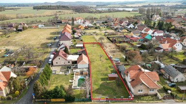 Prodej zasíťovaného stavebního pozemku, OV, 1542m2, obec Blatno u Podbořan, okr. Louny