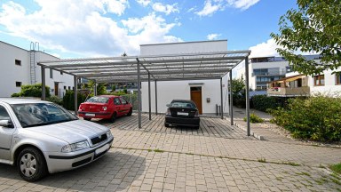 Prodej atypického bytu 3+kk s předzahrádkou a GS - 88 m2/133 m2 - V Edenu, Mníšek pod Brdy