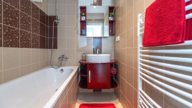 Prodej bytu 2+kk, 41 m2, OV, Na růžovém poli 2566, Kladno - Kročehlavy