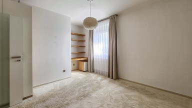 Prodej bytu 3+kk/T, OV, 90m2, ul. K Čínovu 952, Klatovy