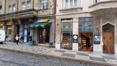 Prodej 45m2 nebytového prostoru. Karmelitská ulice, Praha 1