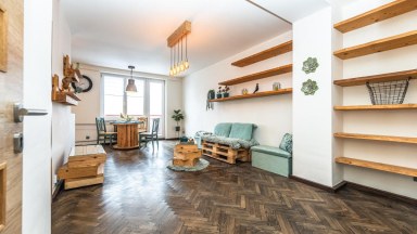 Prodej bytu 2+kk/B, OV, 5ám2, ul. Nám. Generála Píky 6, Plzeň - Slovany