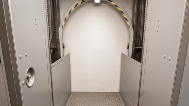 Přenechání pronájmu zavedené restaurace, 497 m2, Československé Armády 24, Praha 6 