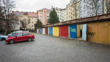 Pronájem garáže, 14m2, ul. Břevnovská, Praha 6 - Břevnov