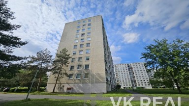 Prodej bytu 2+1 se dvěma lodžiemi a sklepem, OV, cca 81m2, ul. Lonkova 465, Pardubice