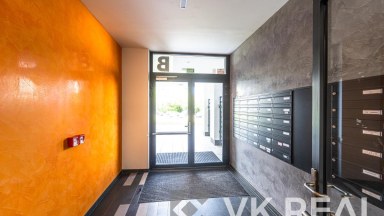 Prodej bytu 1+kk, OV, 32m2, ul. Bolevecká 474, Praha 15 - Horní Měcholupy