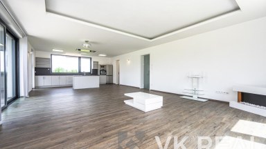 Pronájem RD 4+kk+pracovna a 2xšatna, cca 200m2, pozemek cca 500m2, Kyšice u Plzně