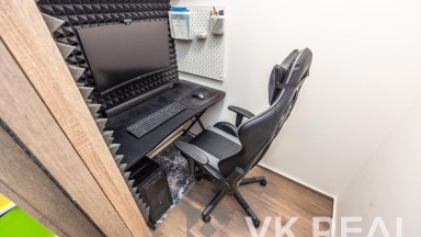 Prodej bytu 3+kk/L, sklep, garáž, OV, cca 100m2 vč. lodžie a sklepa, ul. Sokolovská 1019/312a, P-9