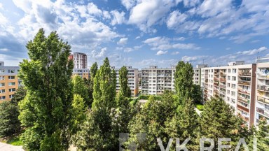 Prodej bytu 3+1/L, DV, Borovanského, Praha 5 Velká Ohrada