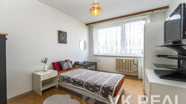 Prodej bytu 3+1/L, DV, Borovanského, Praha 5 Velká Ohrada