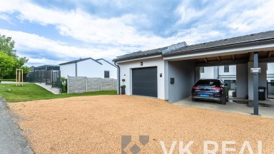 Pronájem RD 4+kk+pracovna a 2xšatna, cca 200m2, pozemek cca 500m2, Kyšice u Plzně