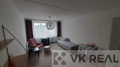 Pronájem bytu 1+kk, OV, 29 m2, ul. Platónona 3278/8, Praha 4 - Modřany