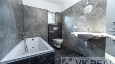 Prodej rodinného domu, 162 m2, OV, Dubí II. 784, Březová-Oleško