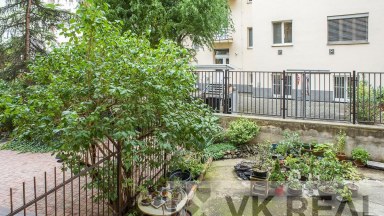 Prodej družtevního bytu 1+1 (32 m2), Terronská 959/63, Praha 6