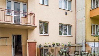 Prodej družtevního bytu 1+1 (32 m2), Terronská 959/63, Praha 6