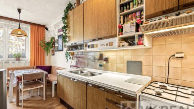 Prodej bytu 4 + 1 / B, 108 m2, Dejvická 189/5, Praha 6