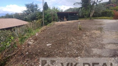 Prodej rustikálního domu v Lazise s výhledem na jezero Grada