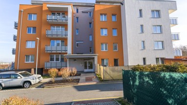 Prodej bytu 2+kk/T, 43 m2, OV, U Uhříněveské obory 6, Praha 10 - Uhříněves