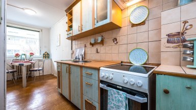 Prodej bytu 2+1/L, DV, 64m2, ul. Ježovská 121/3, P-5 Motol