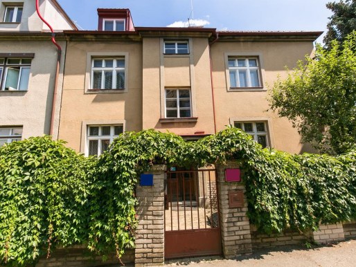563474_0.jpg